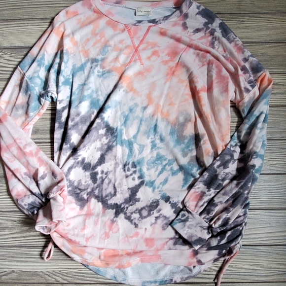 Vibes Tye Dye Dusty Color Top - Picture 4 of 4